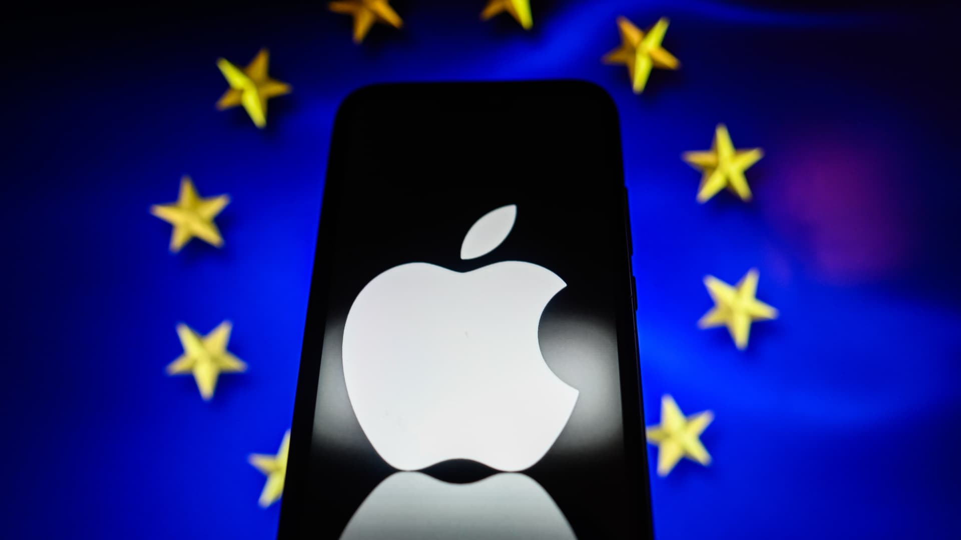 Apple reveals new App Store fees to avoid EU fine of 500 million euro