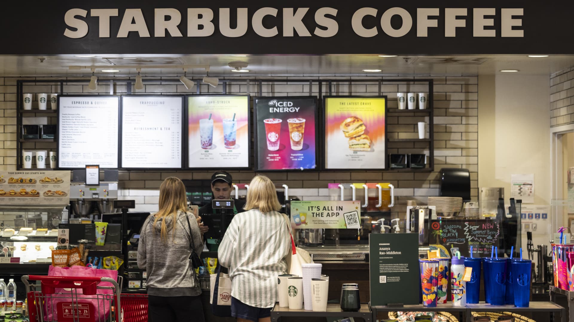 Turnaround plan focuses on employees