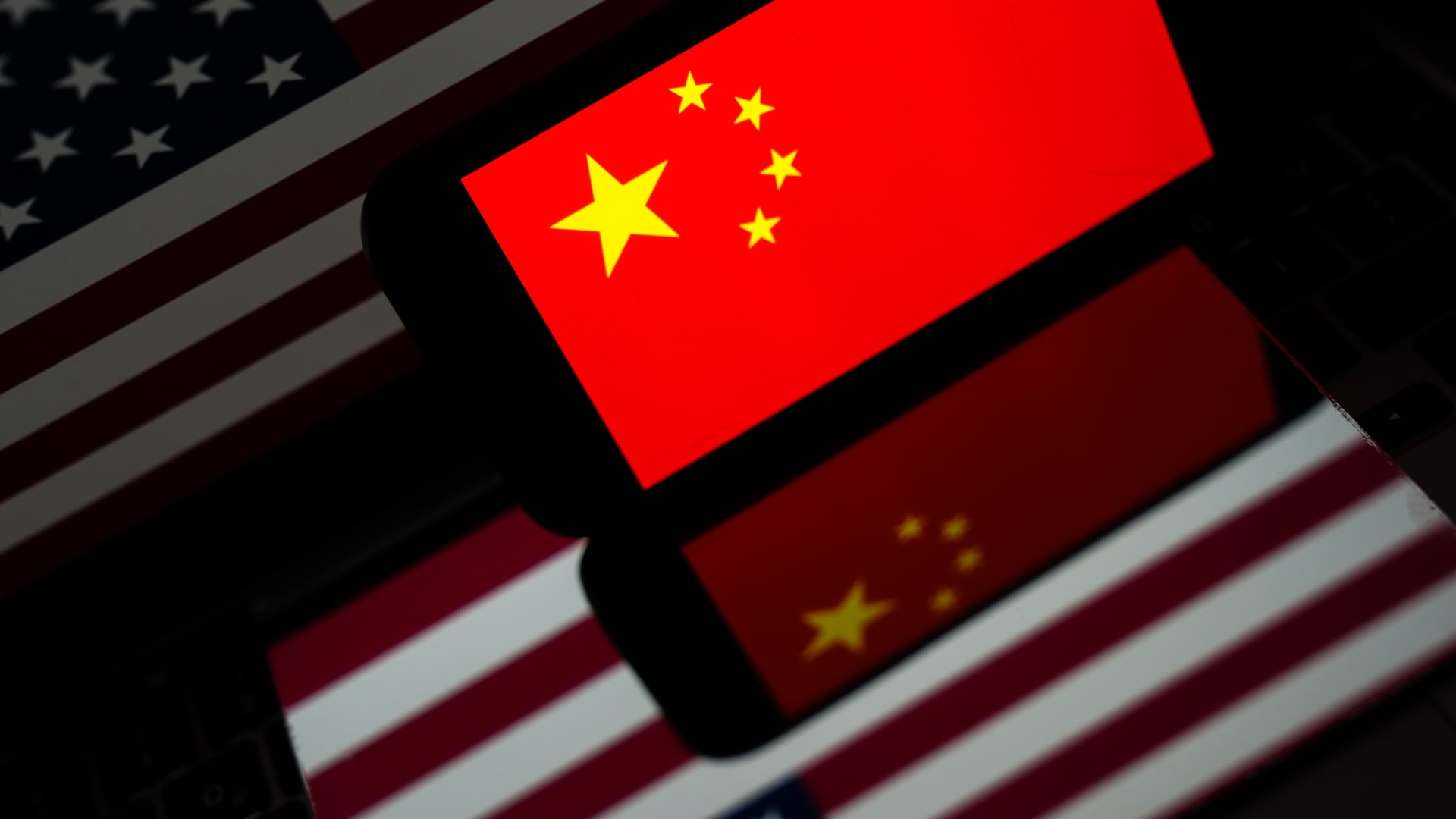 China’s manufacturing activity contracts for a third month amid deflation woes