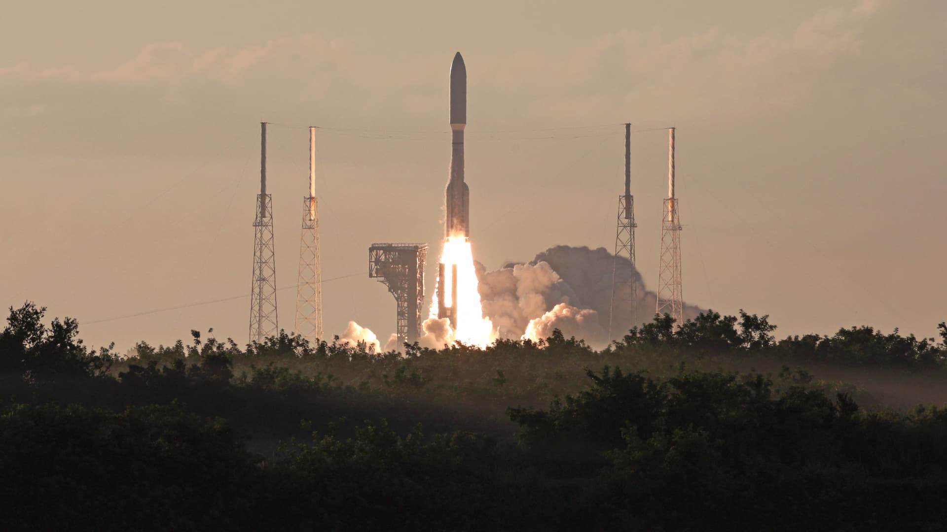 Amazon deploys more Kuiper satellites, taking on Elon Musk’s Starlink