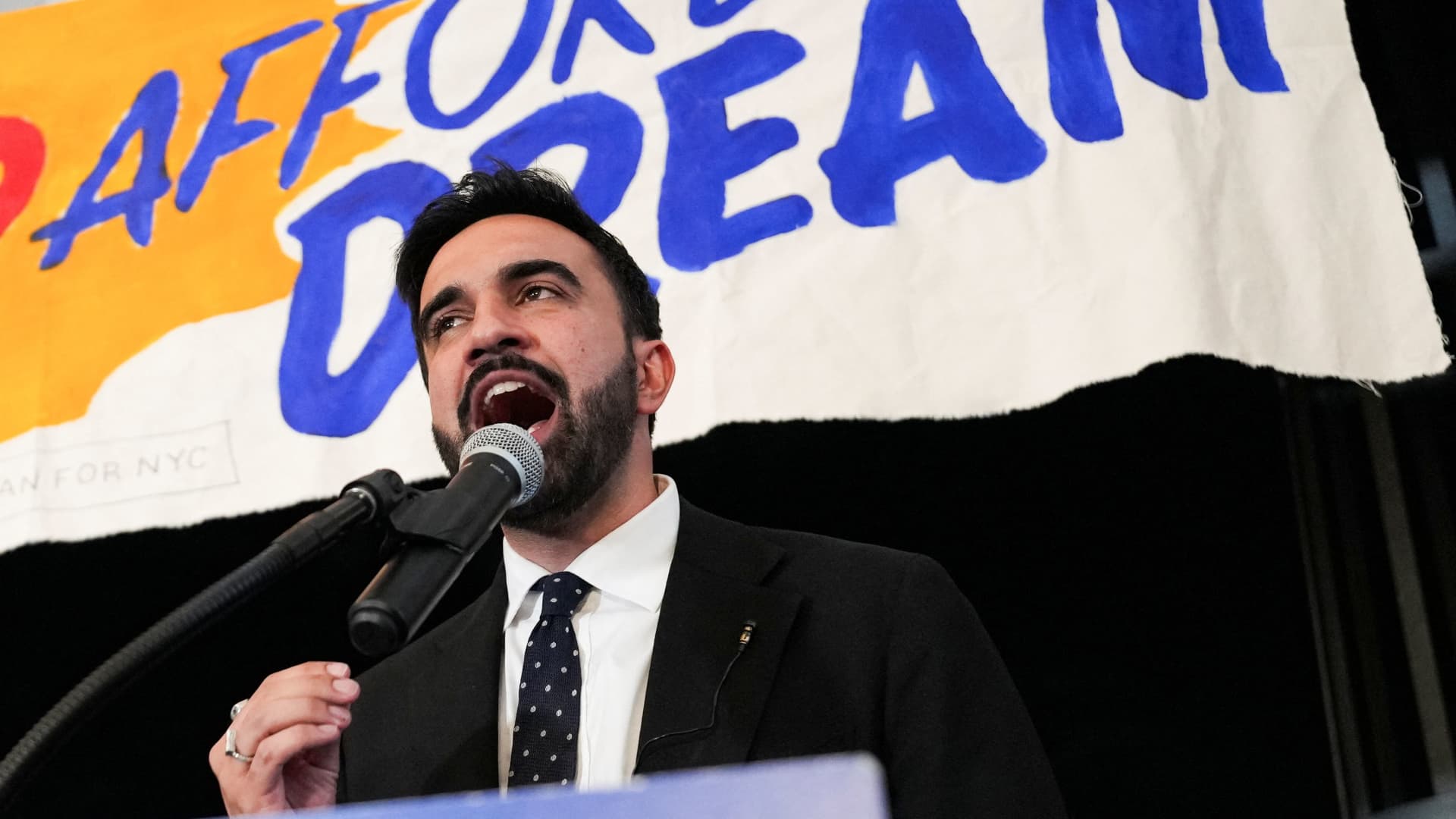Trump calls Zohran Mamdani ‘communist’