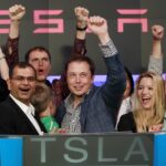 Should You Buy SoFi While It’s Below $20?