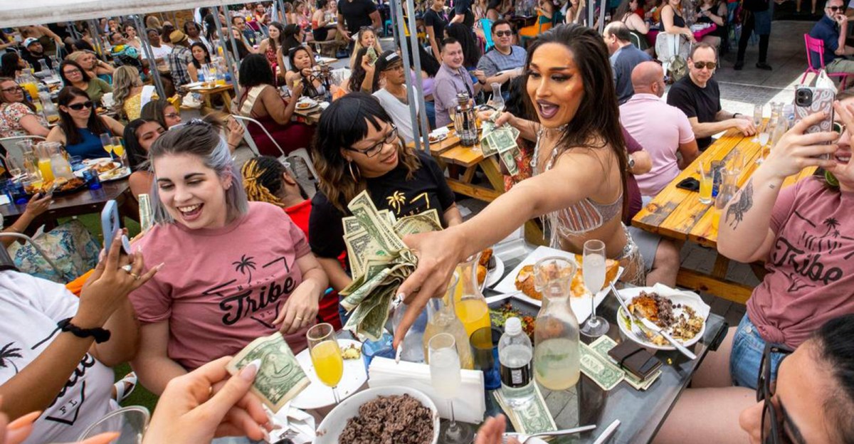 How to Be a Good Drag Brunch Guest