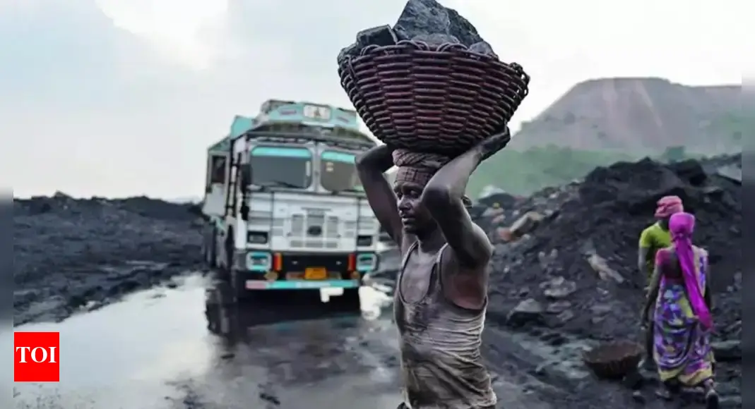 Former secretary among 3 acquitted in coal block case | India News