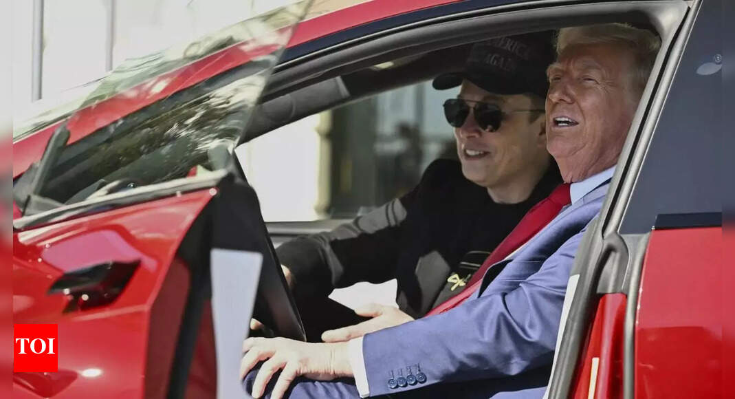 Trump-Musk thaw: President says he won’t dump his Tesla, nor get rid of Starlink at the White House