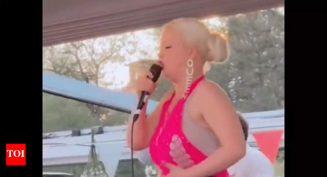 Greta Thunberg’s sister trolled for her music performance: ‘So the whole family is…’
