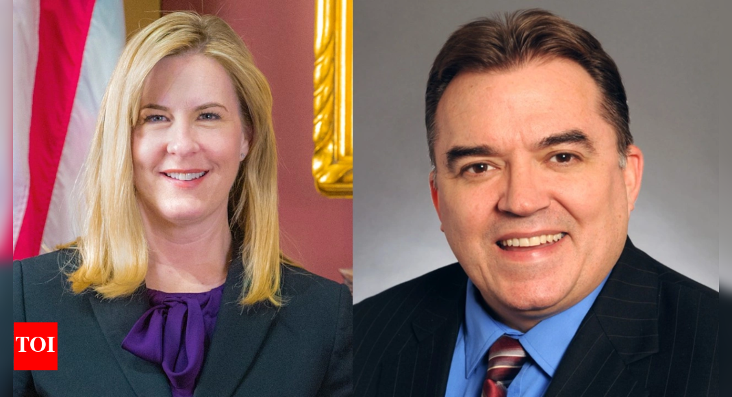 Minnesota lawmakers John Hoffman, Melissa Hortman shot: Gunman posed as police officer, targeted homes overnight; Statewide manhunt underway