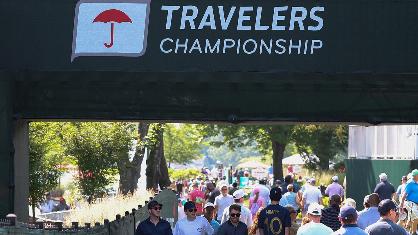 Were PGA Tour 2025 signature events, Travelers Championship successful?