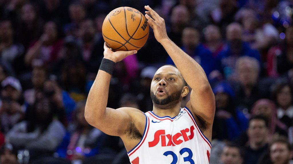 Sources – 76ers’ Eric Gordon opts out to explore free agency