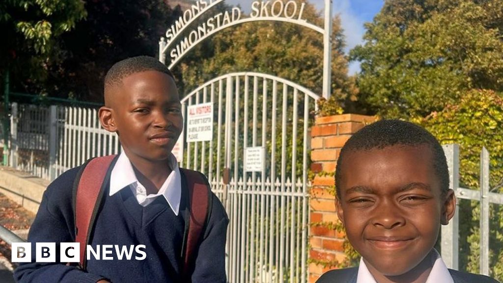 Fear of South African security forces parents to search for pre-white schools in Cape Town