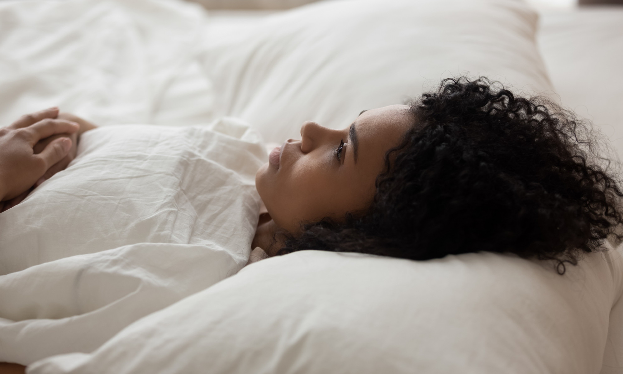 Can’t Sleep? Your Skin May Have Something To Do With It Can’t Sleep? Your Skin May Have Something To Do With It