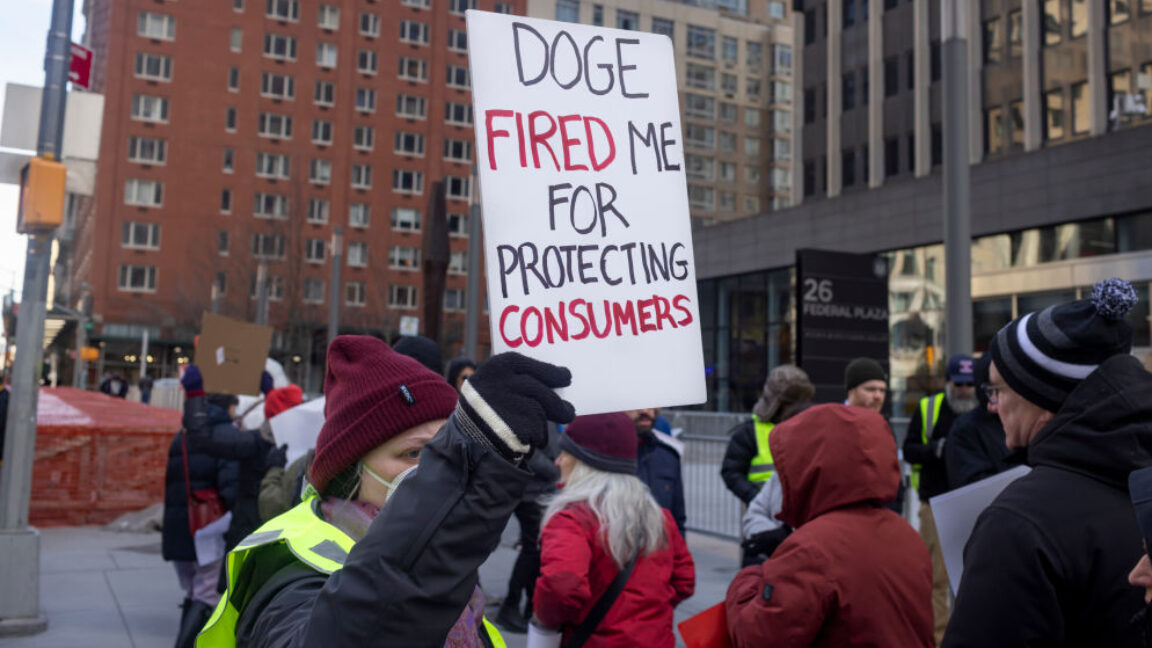 Is DOGE doomed to fail? Some experts are ready to call it.