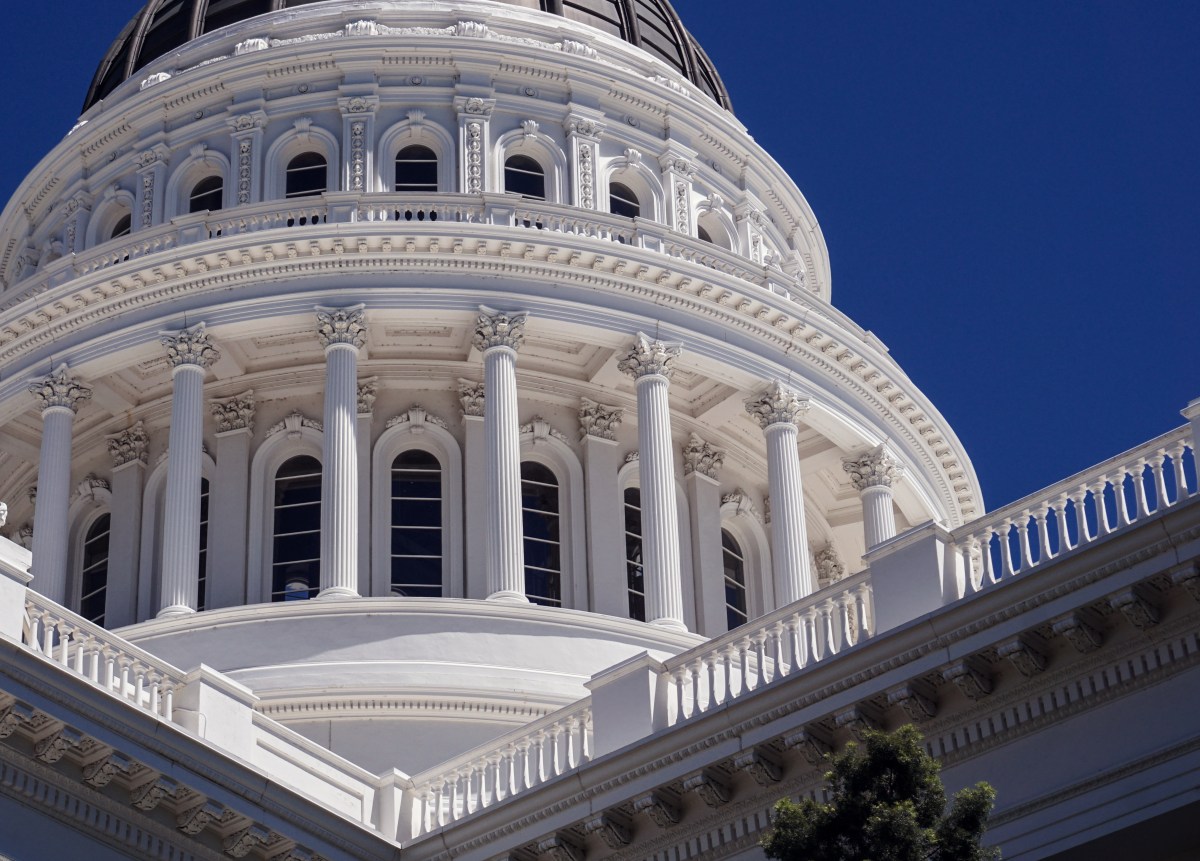 Moratorium on state AI regulation clears Senate hurdle