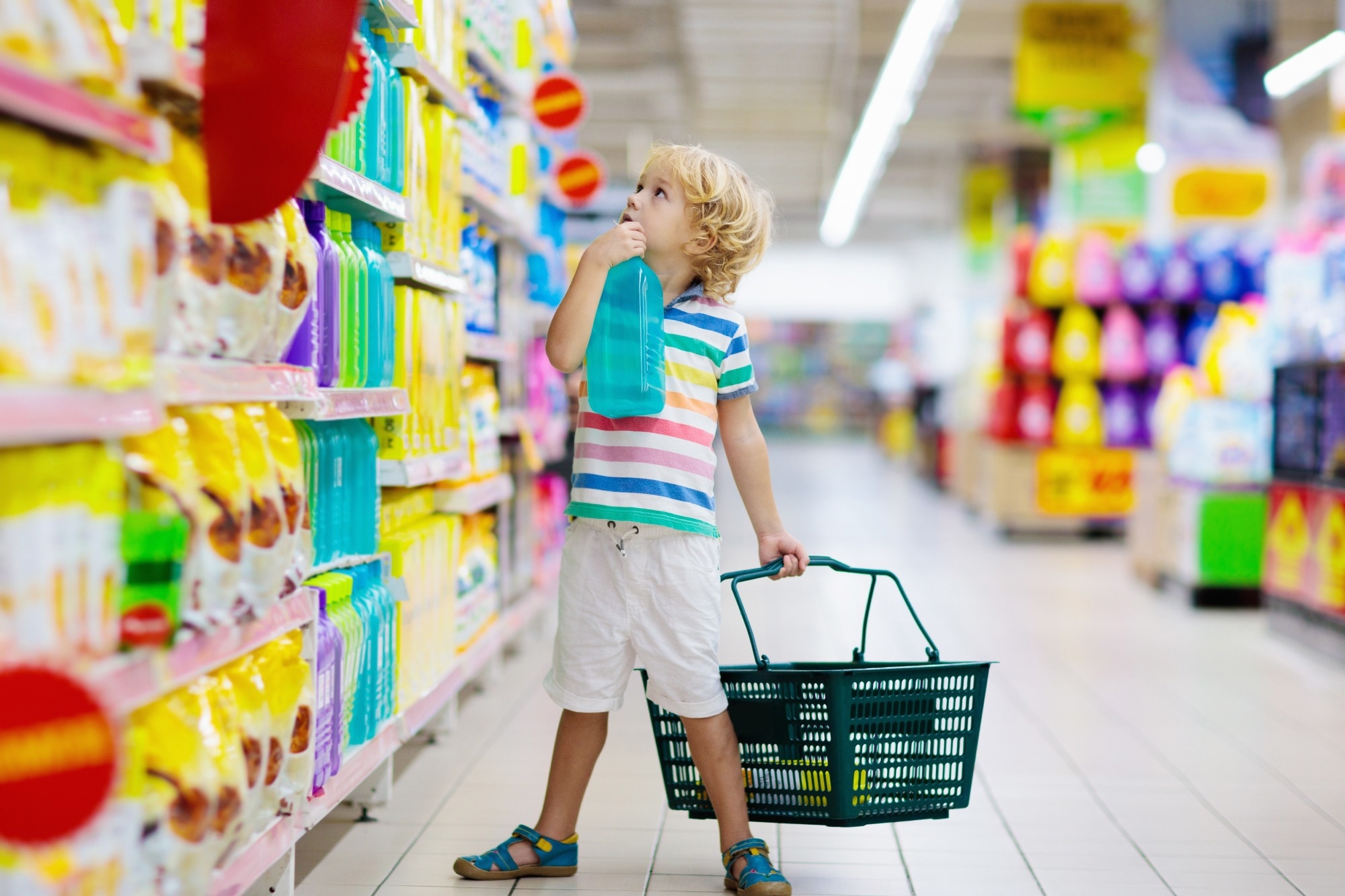 Supermarket ads push junk food for toddlers and infants