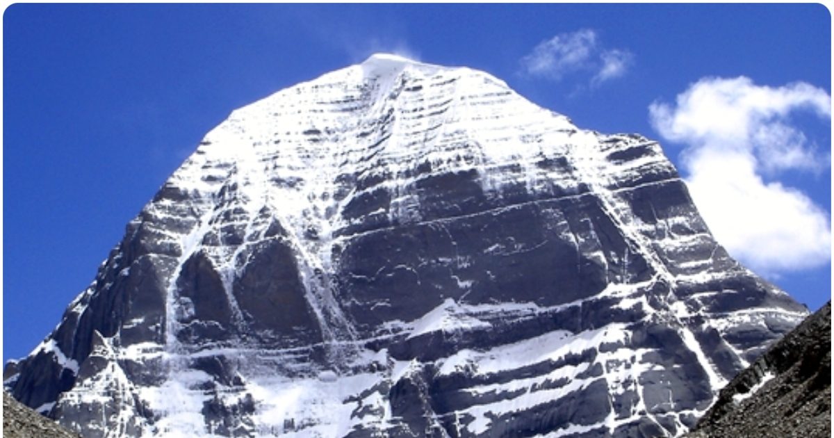 Kailash Mansarovar Yatra: भारतीय तीर्थयात्रियों का पहला जत्था पहुंचा कैलाश पर्वत और मानसरोवर झील, माना जाता है भगवान शिव का निवास