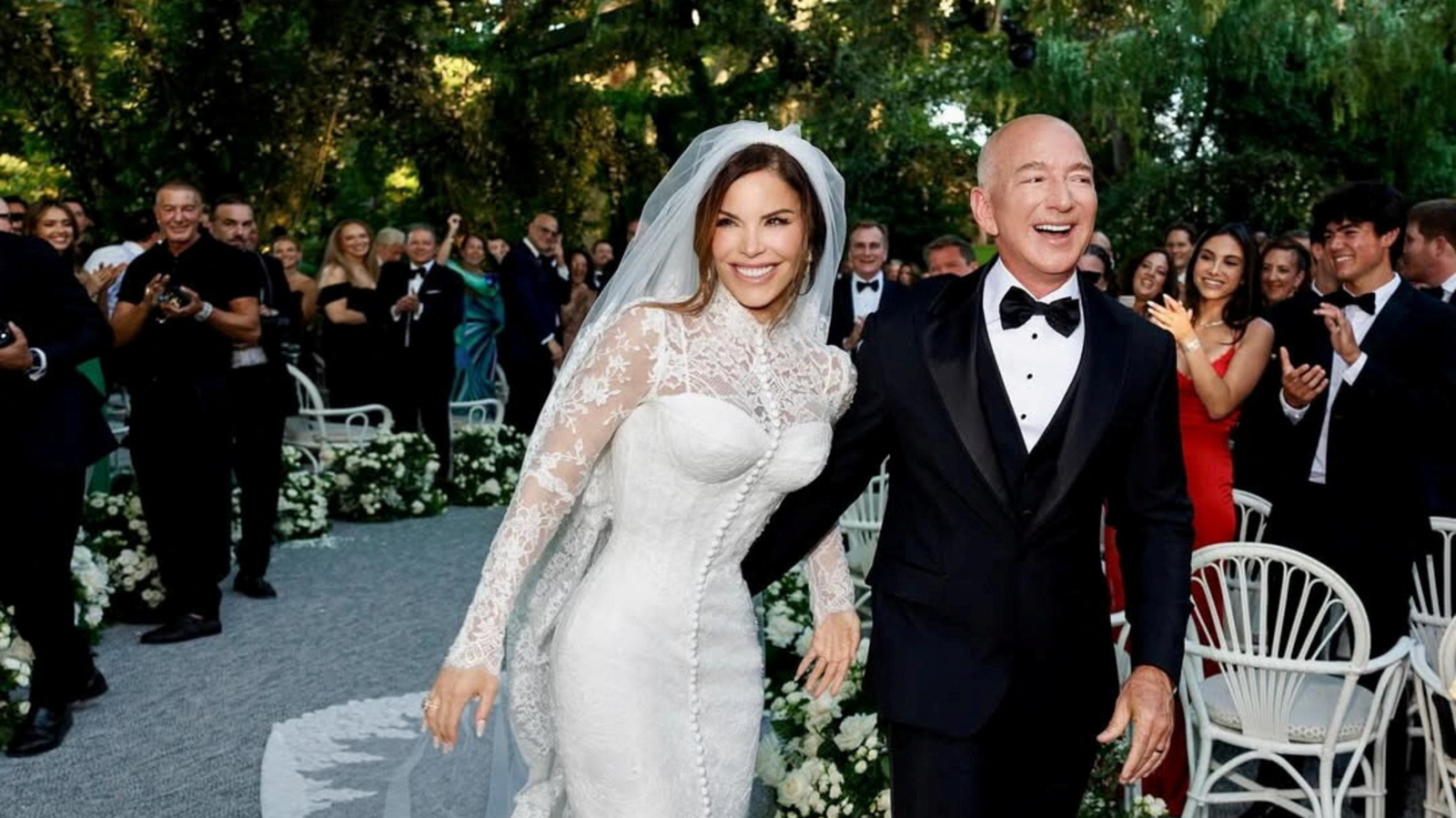 Did Lauren Scheme lose weight for marriage with Jeff Bezos? Left alcohol, cut back on salt and more