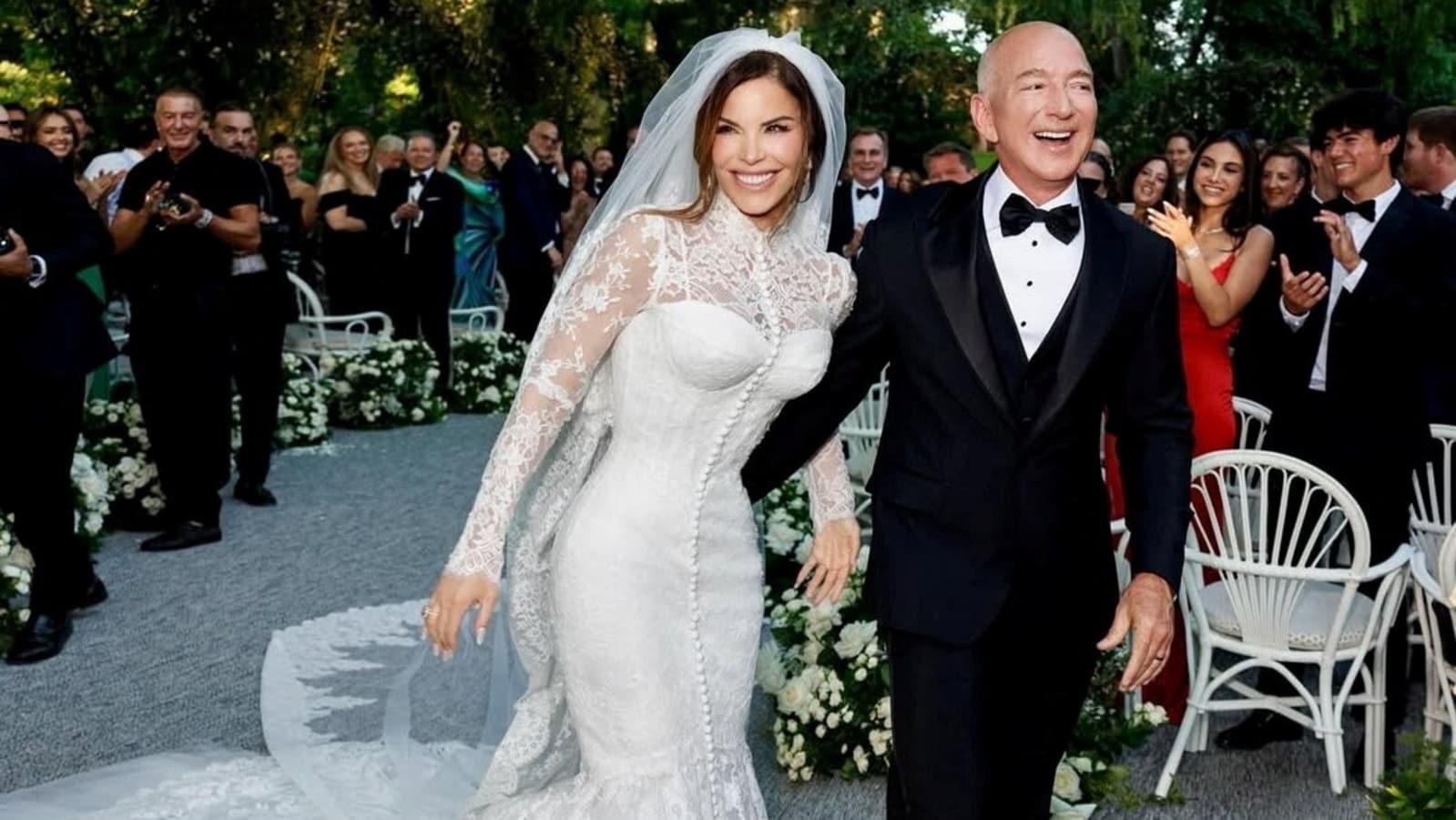 ‘All the Money … Can’t Buy Buy’: Dubai Influencers Drag Jeff Bezos and Lauren Sanchez’s $ 50 million wedding. trend