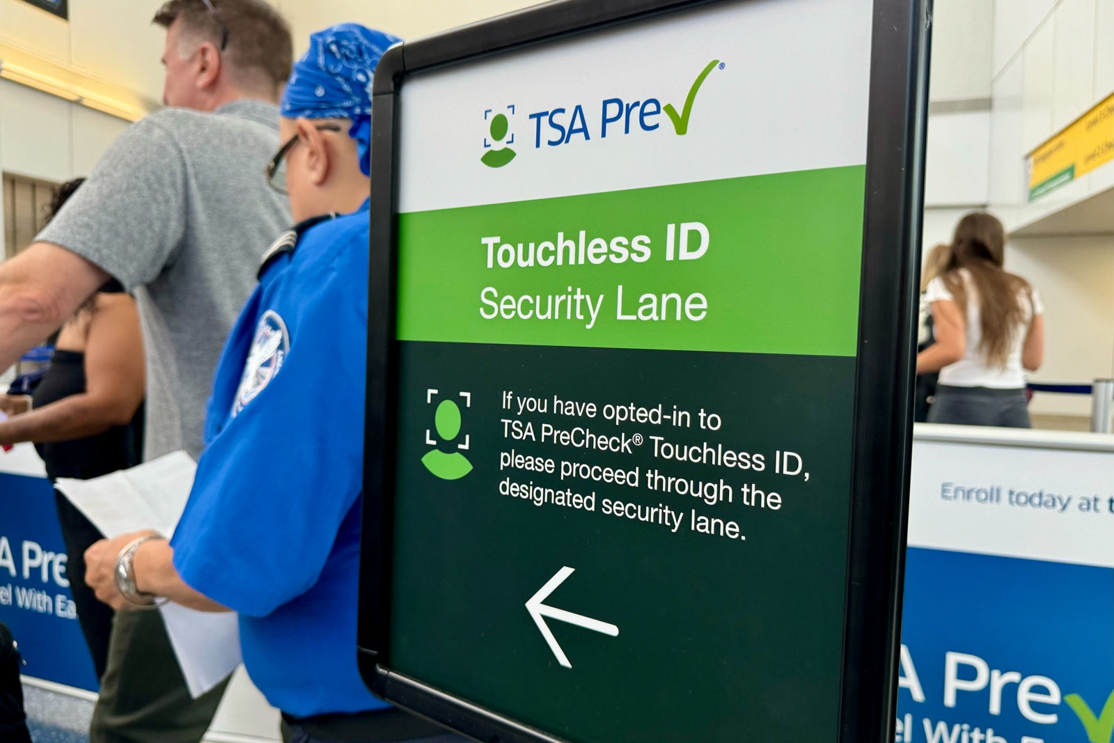 Alaska Airlines adding Touchless ID at Los Angeles, Portland, and Seattle airports