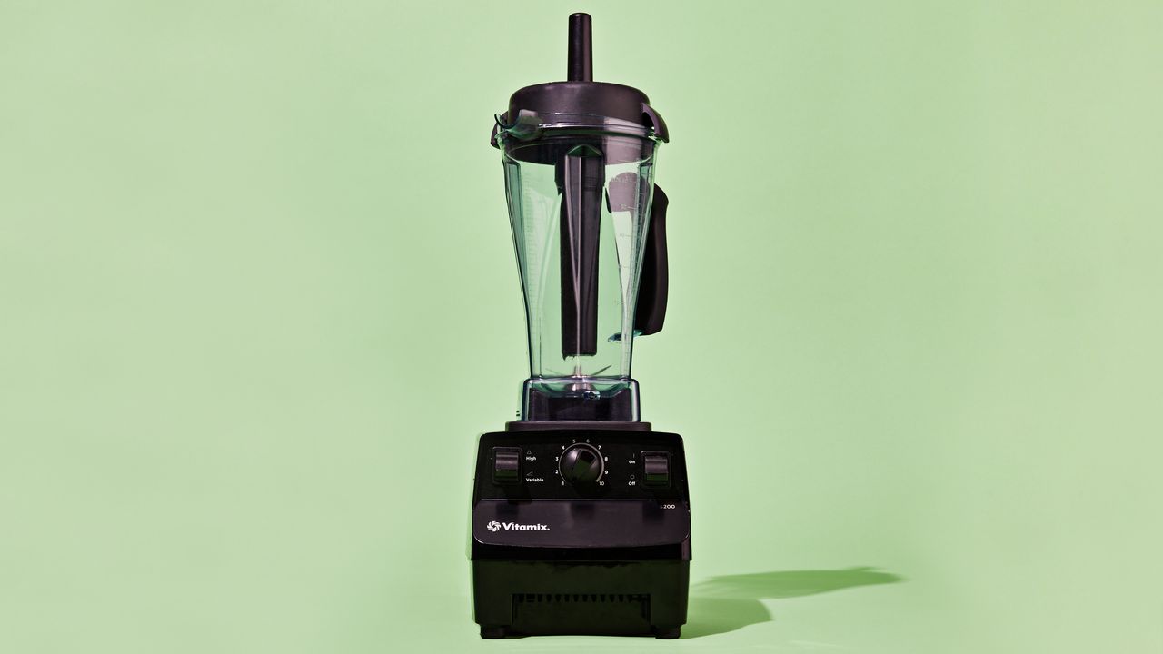 The Best Blenders (2025) for Smoothies, Soups, and Slushy Cocktails