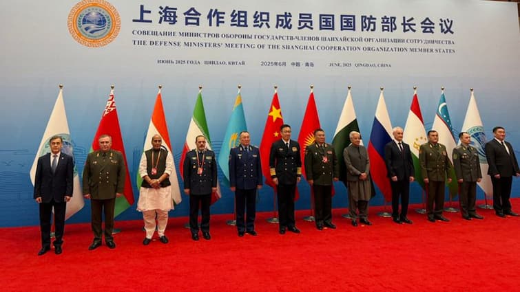 Rajnath Stands Ground At SCO Summit Over Pakistan Terror, Refuses To Sign Joint Statement Rajnath Stands Ground At SCO Summit Over Pakistan Terror, Refuses To Sign Joint Statement