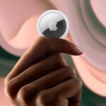 Two American senators have some questions about the price collision of Spotify