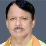 Lakshman Singh Expelled Congress Expels Laxman Singh Digvijay Singh Brother For Remarks Against Rahul Gandhi