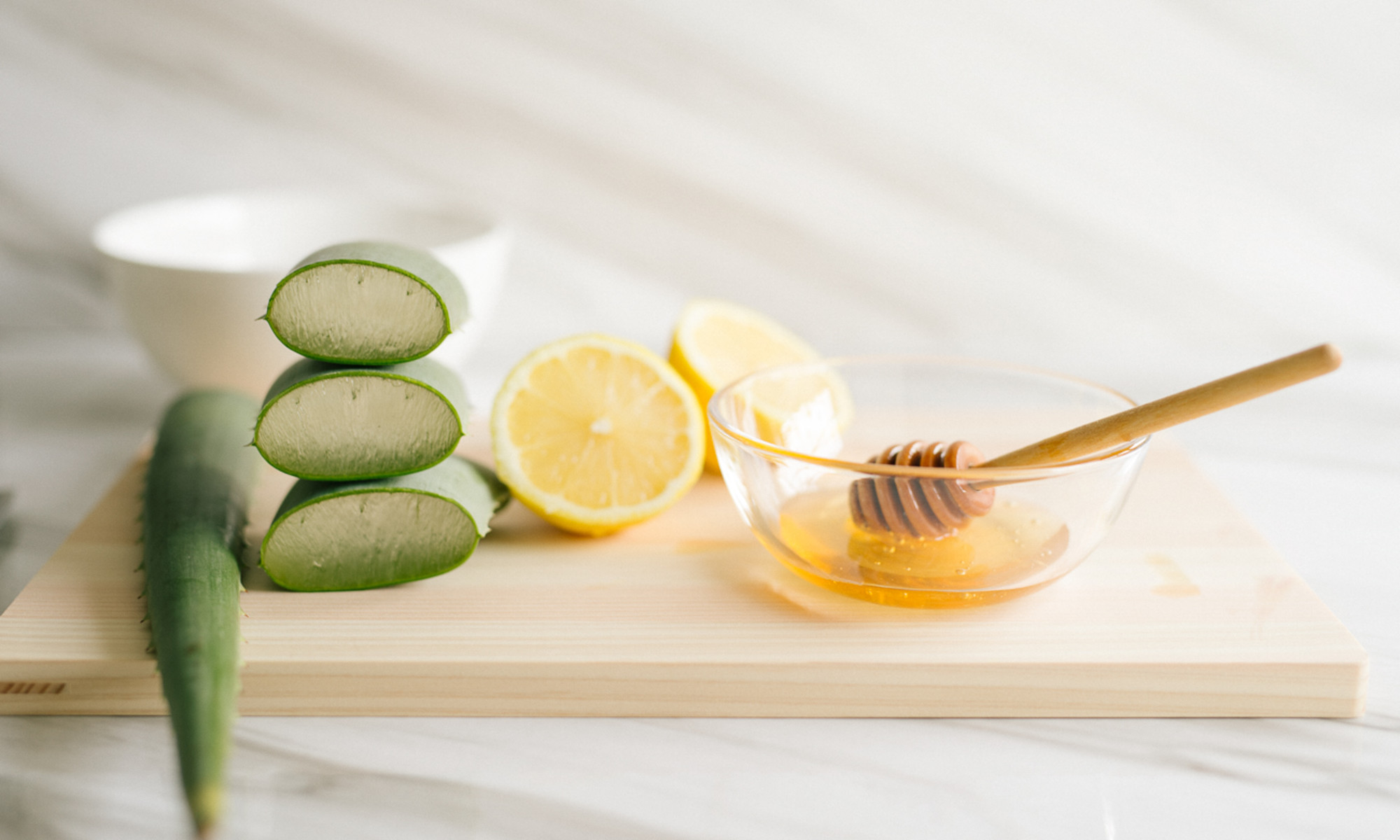 5 Science-Backed Hair & Skin Uses For Aloe Vera