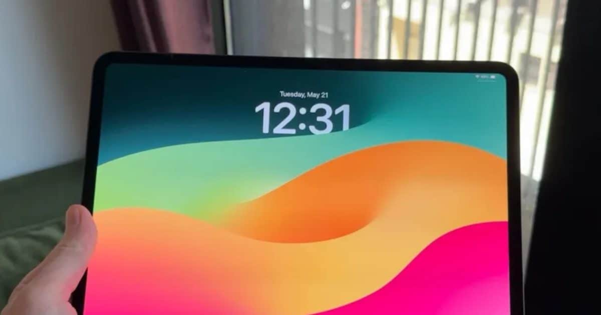 iPad Pro M4 11-इंच बेस वेरिएंट की कीमत में एक बार फ‍िर कटौती, इस प्‍लेटफॉर्म पर Rs 90,900 में म‍िल रहा, क्या आपको खरीदना चाह‍िए?