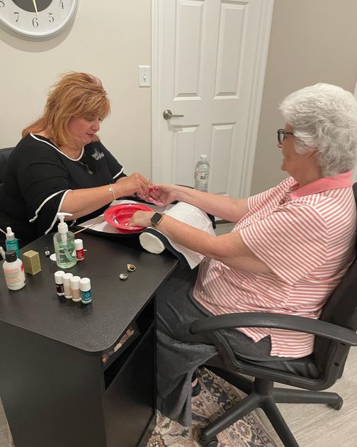Nail Care and Cancer Treatment: 6 Tips for a Safe Nail Service – Wellness