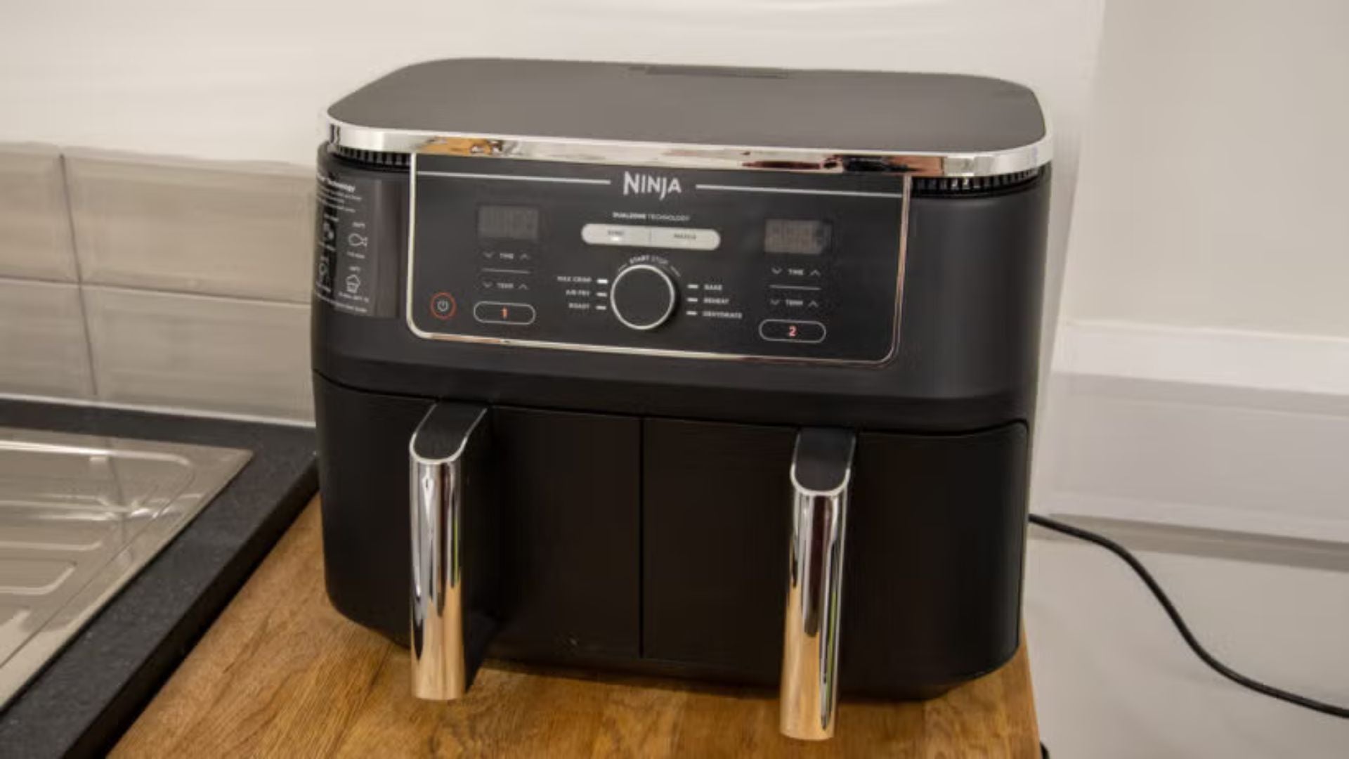 Ninja’s five-star air fryer is down to a bargain price on Amazon