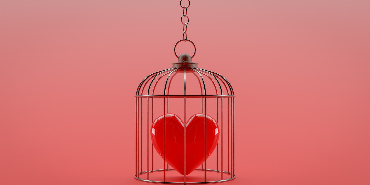 5 Bad Habits That Make It Harder to Get Over a Breakup