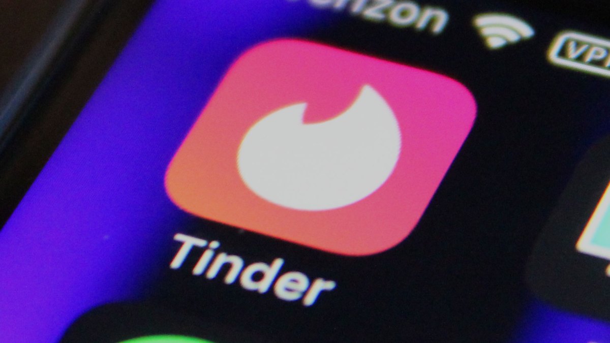 Now you can set double dates with friends on tinder