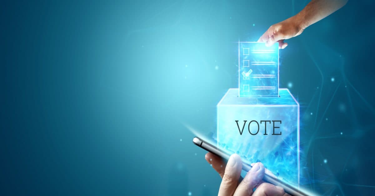 E-Voting: घर में रहिये या परदेश में, अब कहीं से भी मोबाइल से कर सकते हैं वोटिंग, विभा कुमारी बनीं पहली ई-वोटर