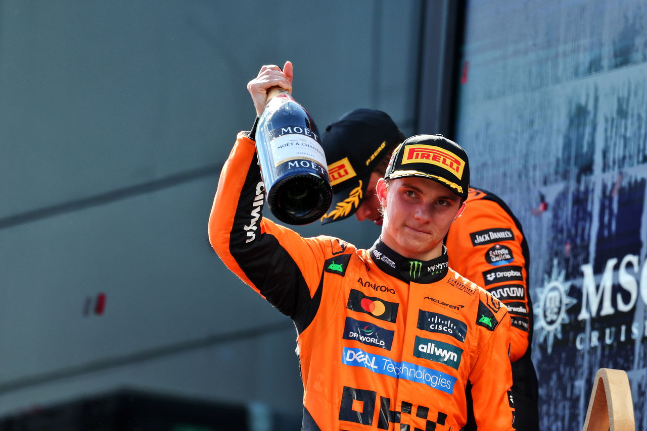 McLaren reveal Oscar Piastri apology after Lando Norris near-miss in F1 Austrian GP