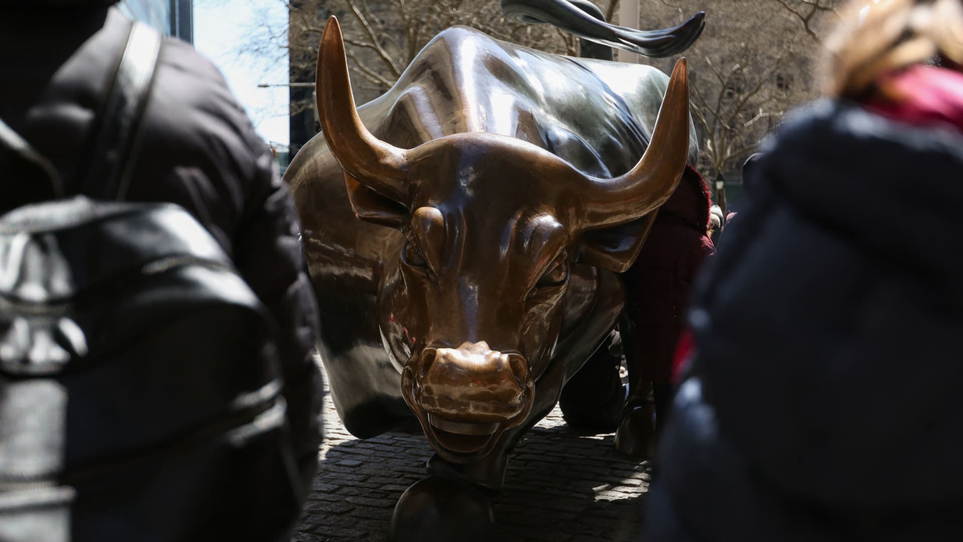 10 things going the right way for stocks as another tariff deadline looms