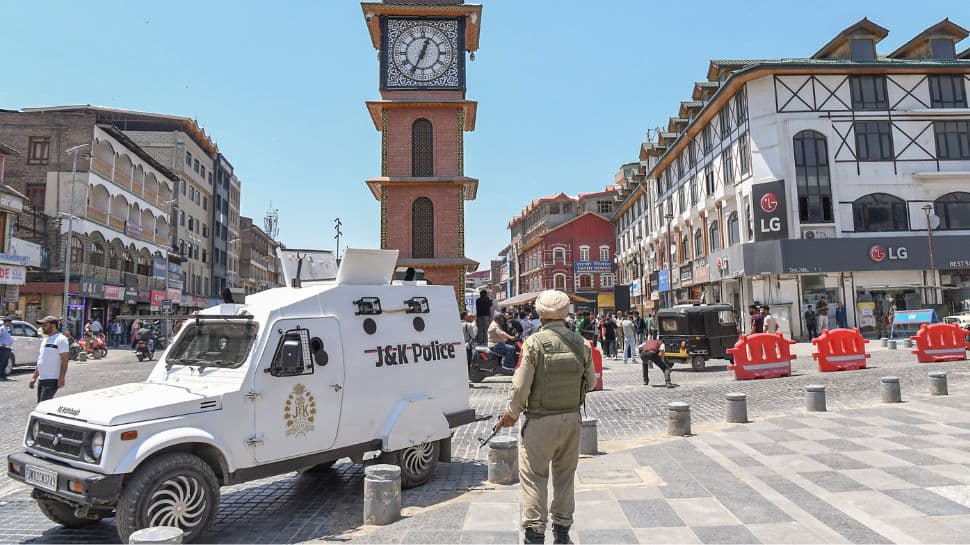 FRS Helps Jammu And Kashmir Police Nab Terror Suspect In Anantnag | India News