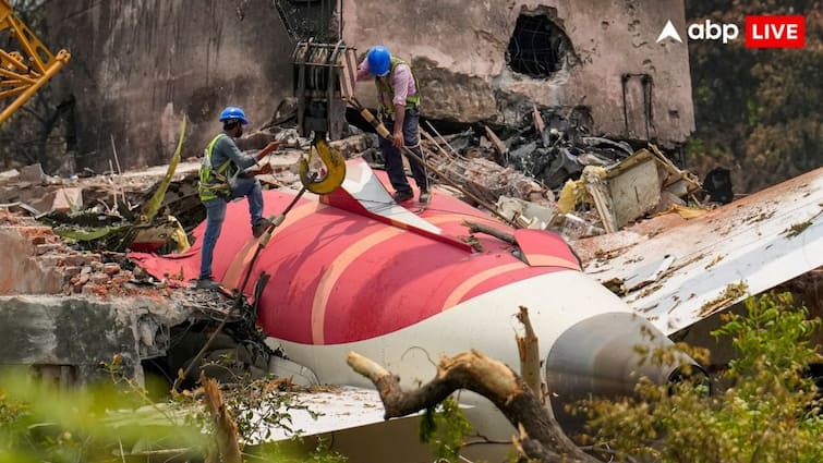 Pilots’ Federation Slap Legal Notice To WSJ, Reuters Over AI171 Crash Reports