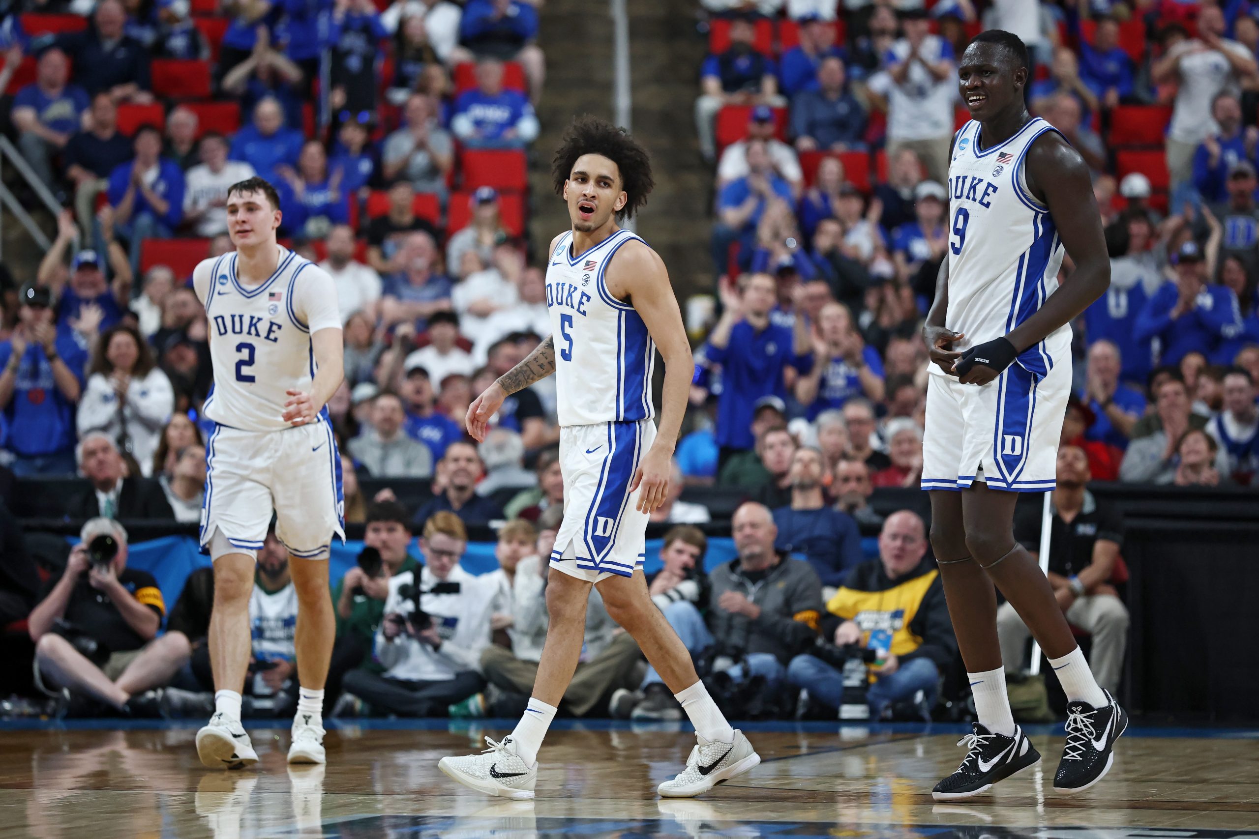 Duke trounces Baylor 89-66 to advance to the Sweet 16