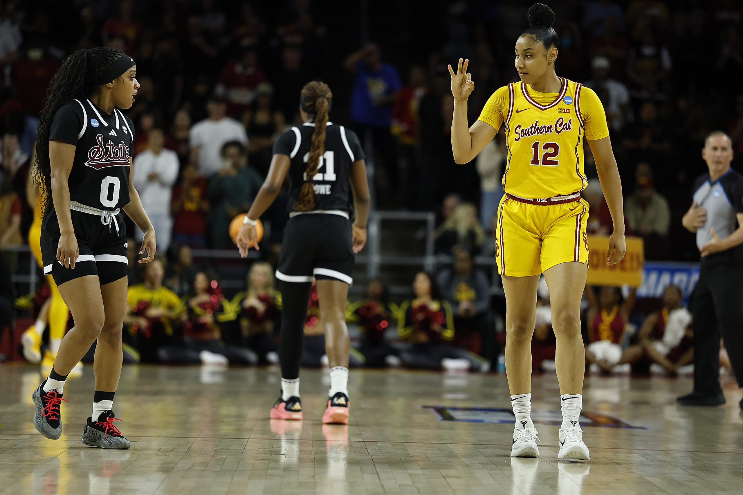 ‘Sending Juju Love’: Juju Watkins Suffers Season Ending ACL Injury