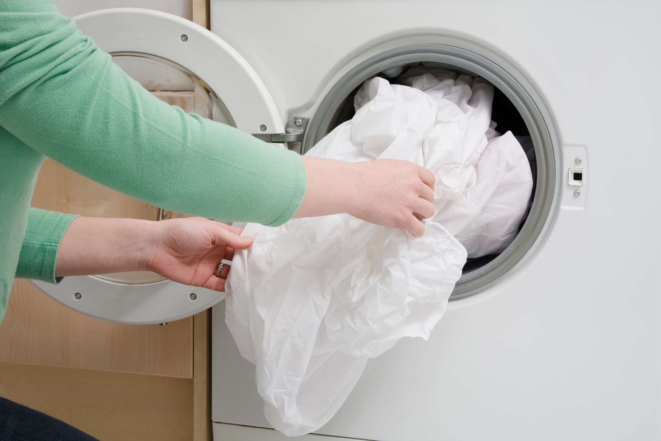 How to Get Sweat Stains Out of Sheets So They Finally Look Clean Again