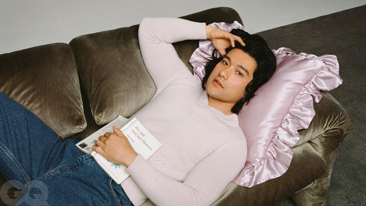How ‘Too Much’ Star Will Sharpe Reinvented the Romcom Heartthrob