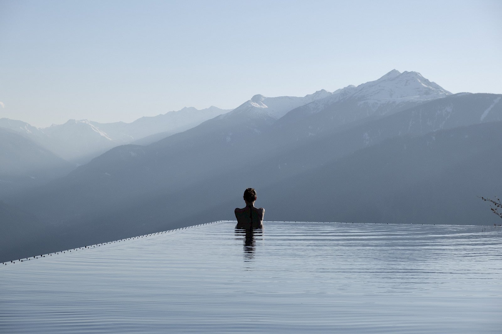 Dreamy hotel pools to book using points