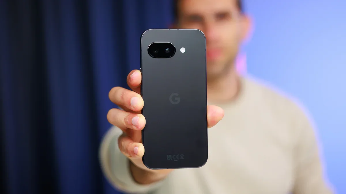 T-Mobile ‘s great Pixel deal includes a free phone and a pair of wireless Bluetooth earbuds