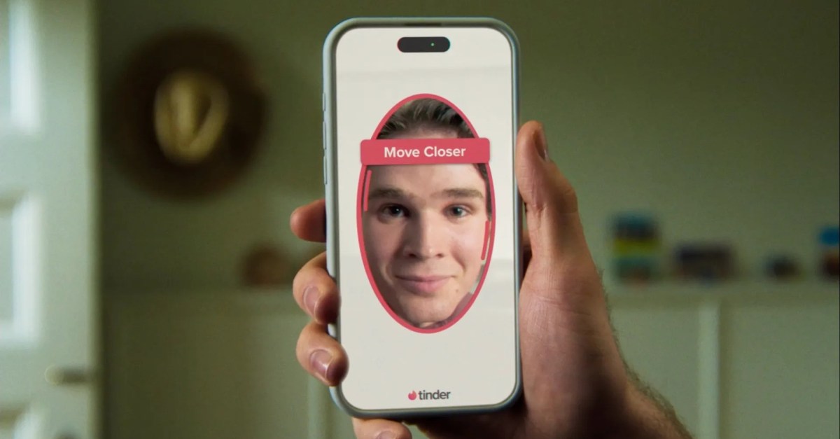 Tinder’s mandatory facial recognition check comes to the US
