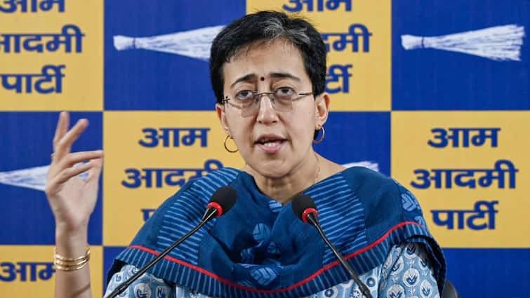 Atishi Urges Delhi CM To Reconsider Scrapping Deadline For Overage Vehicles, Cites Impact On 60 Lakh Owners