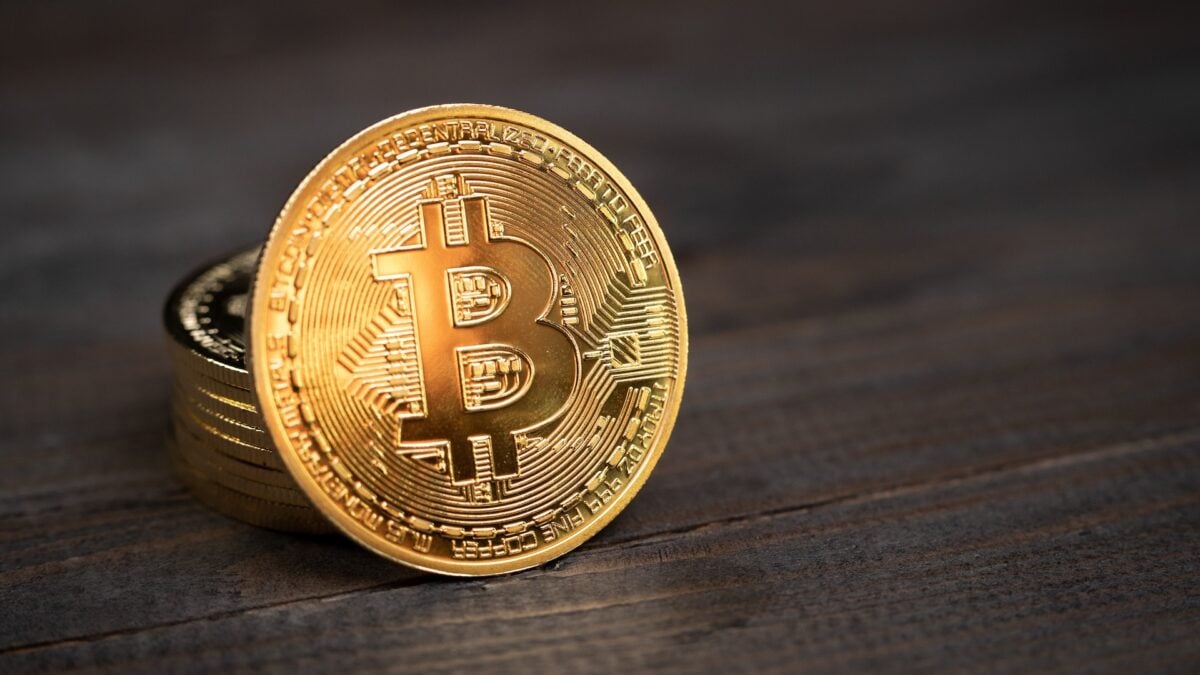 Crypto Is on Fire as Bitcoin Nears 0K in Unstoppable Surge