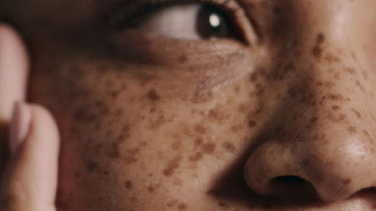 15 Best Cleansing Oils to Remove Makeup Without Stripping Skin