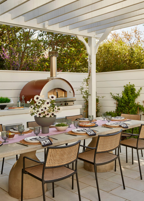 10 Reasons to Cook and Eat Outdoors This Summer (10 photos)