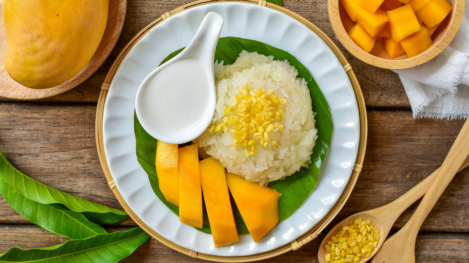 What Temperature Should Mango Sticky Rice Be Served At?