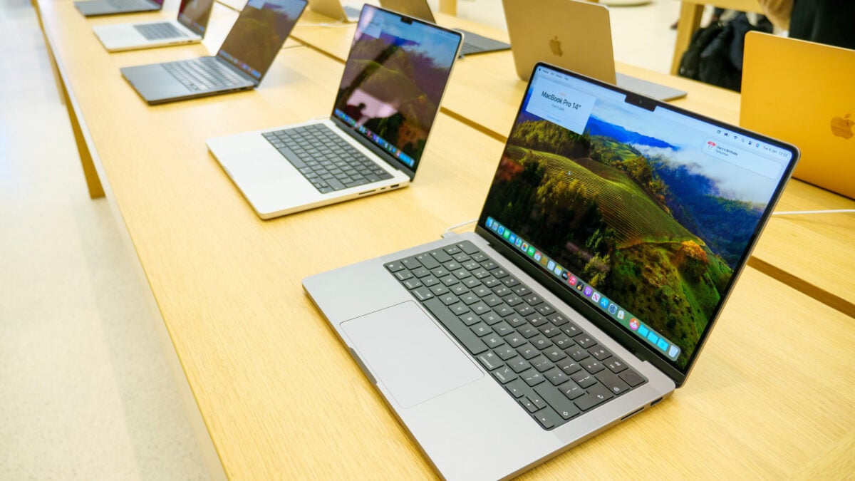 Now That Intel Is Cooked, Apple Doesn’t Need to Release New MacBooks Every Year
